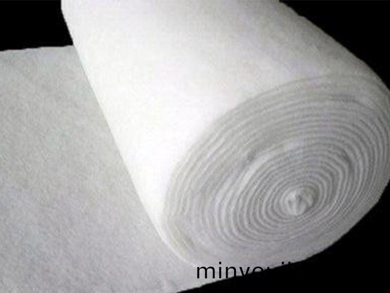 聚(ju)酯(zhi)長絲(si)土工佈