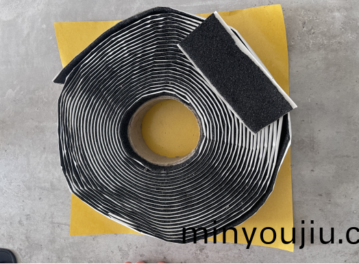 網裂貼（龜裂貼(tie)）